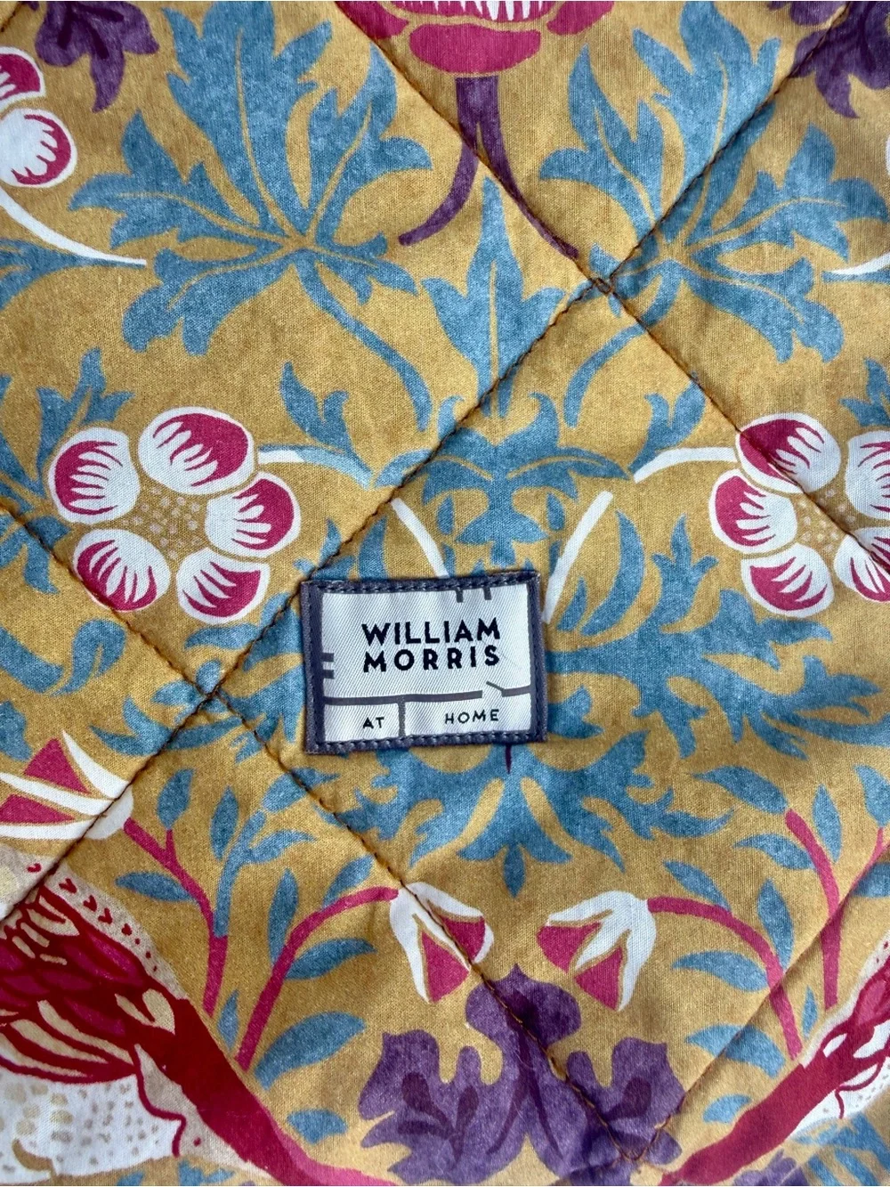 William Morris Pillowcase Shams (set of 2) Strawberry Thief - Standard